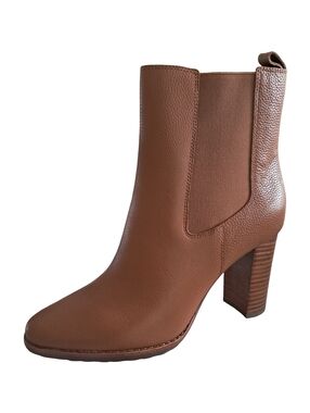 Lauren Ralph Lauren Women's Mylah Pull On Chelsea Boots Size 9.5 New Tiny Defect